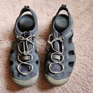 Men's Keen sandals size 11.5 EUC